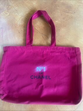 CHANEL  Canvas N°1 Tote Bag